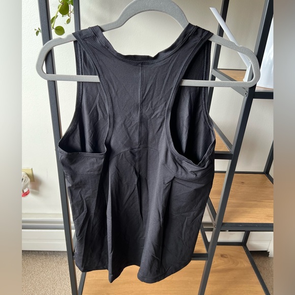 lululemon Racerback Tank Top | Size 8 - Picture 2 of 2
